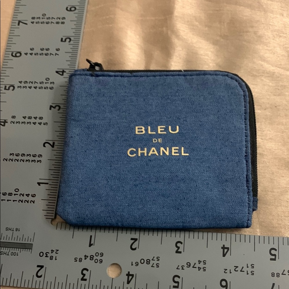 Chanel Bleu De Chanel Blue Wallet GWP gift with purchase… - Picture 2 of 5